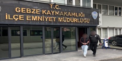 Kocaeli’de hırsızlık suçundan aranan şahıs yakalandı