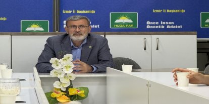 İzmir’de Hür Gençlik’ten iftar programı