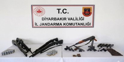Diyarbakır’da silah kaçakçılarına operasyon