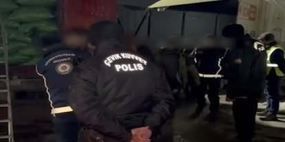 Sivas’ta göçmen kaçakçılığı operasyonu: 19 göçmen kaçakçısı tutuklandı
