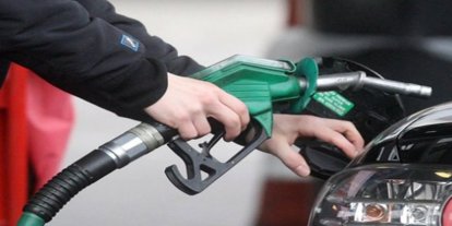Benzine 80 kuruş zam yapıldı