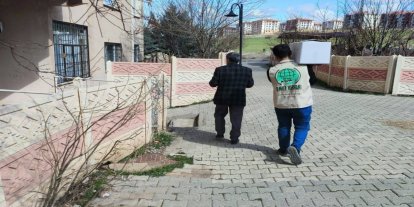 Umut Kervanı Elazığ Derneği’nden ihtiyaç sahibi ailelere gıda yardımı