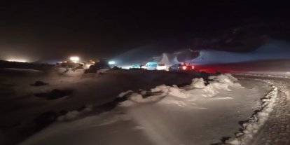 Siirt’in Pervari ilçesinde karda mahsur kalan 78 kişi kurtarıldı