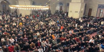 Adana'da Kadir Gecesi dualarla ihya edildi