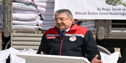 Eskişehir’de 90 üreticiye 38 ton nohut tohumu dağıtıldı