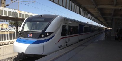 İzmir’de bayramda toplu ulaşım düzenlemesi