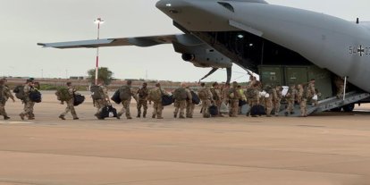 Almanya Irak’ta görev yapan askerlerini tahliye etti