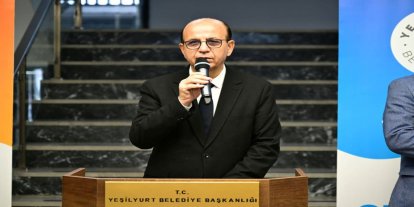 Yeşilyurt Belediye Başkanı Geçit, personellerle bayramlaştı