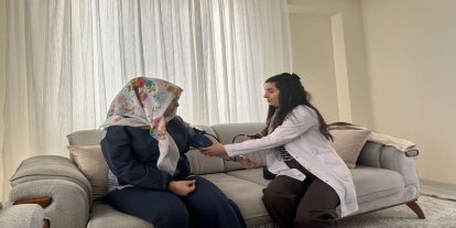 “Her gebeye bir ebe” uygulamasıyla anne adaylarına yakın takip