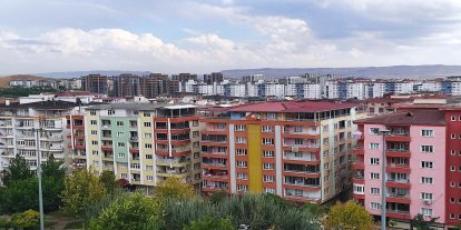 Emlakçılar: Konut piyasası son 20 yılın en durgun dönemini yaşıyor