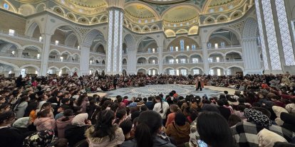 Gaziantep’te çocuklar camide buluştu