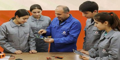 "Geleceğim Meslekte" uygulamasıyla 100 bini aşkın öğrenciye destek sağlandı