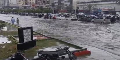 Pakistan'da sel: 25 ölü