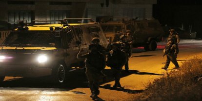 Batı Şeria'da geniş çaplı baskınlar