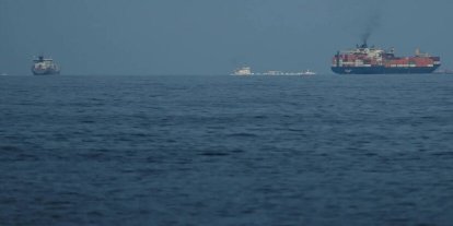 İran insani yardım gemilerinin Hürmüz Boğazı'ndan geçişine izin verdi