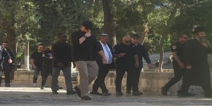 Siyonist Ben-Gvir, Mescid-i Aksa'ya saldırdı