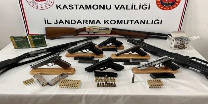 Kastamonu’da silah operasyonu: Çok sayıda silah ele geçirildi