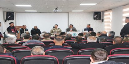 Karlıova’da "Bingöl balının marka değeri" toplantısı