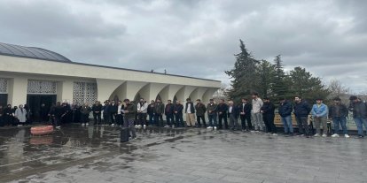 Malatya'da "Dünya siyonizmden kurtulacak" sloganıyla basın açıklaması yapıldı