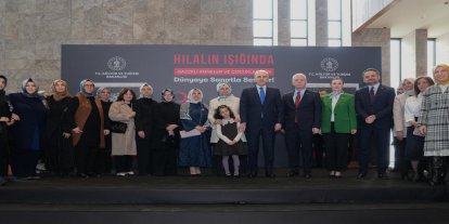 "Hilalin Işığında" sergisi İstanbul’da açıldı