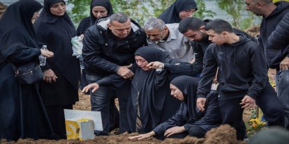 Siyonist rejim Lübnan'da 248 kadın ve 165 çocuğu katletti