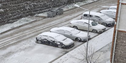 Şırnak'ta yağan kar sonrası şehir beyaza büründü