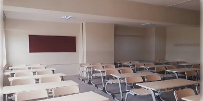 İzmir’de eğitimciler iş bıraktı: Okullarda ders yapılmadı