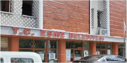 CHP'li belediye başkanı ve eşi gözaltına alındı