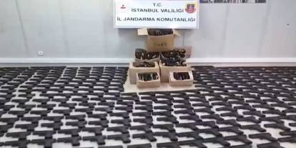 İstanbul ve Adana’da 1107 ruhsatsız tabanca ele geçirildi