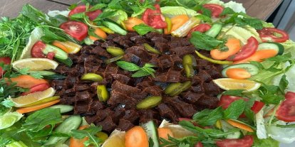 Diyarbakır’dan dünyaya uzanan lezzet: Çiğkoftelatta