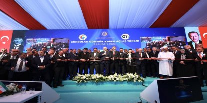 Ticaret Bakanı Bolat, yenilenen Gürbulak Sınır Kapısının açılışına katıldı