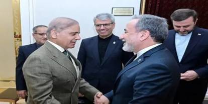 İran Dışişleri Bakanı Arakçi Pakistan'dan ayrıldı