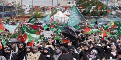 İstanbul'daki Mevlid-i Nebi etkinliği önemli mesajlarla son buldu