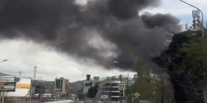 Ukrayna, Rusya'daki petrol rafinerisini vurdu