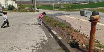 Ciğerlo TOKİ sakinlerinden BASKİ'ye tepki: Bir yıldan fazladır onarılmayan su patlakları var
