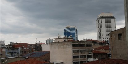 İzmir’de hava sıcaklığı düştü