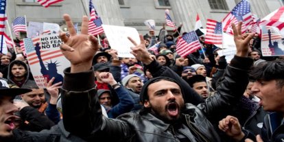 Trump yönetiminin 3 bin Yemenliyi sınır dışı planı durduruldu
