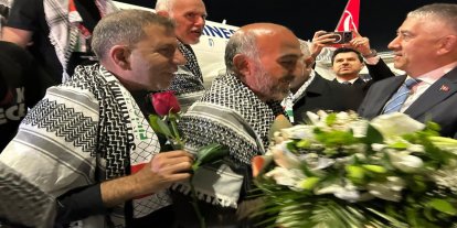 Dışişleri: Vatandaşlarımızın her yerde yanlarındayız