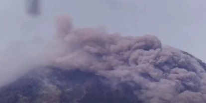 Filipinler’de Mayon Yanardağı’nda alarm sürüyor