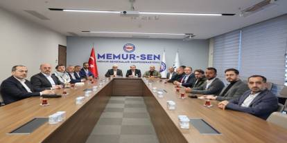 HÜDA PAR Genel Başkanı Yapıcıoğlu Sumud Filosu aktivistlerini ziyaret etti
