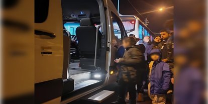Foça açıklarında göçmen botu battı: Bir ölü