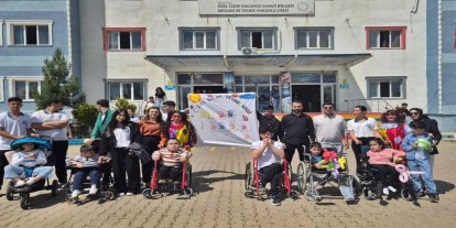 Cizre’de engelli öğrenciler bilim ve sanatla buluştu