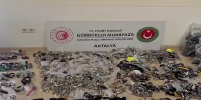 Antalya'da 11 milyon liralık kaçak ürün ele geçirildi