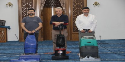 Cizre’de camiler "gönüllü imamlarla" temizleniyor