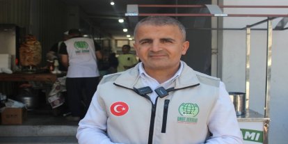Tarsus'ta yetim ve ihtiyaç sahipleri yararına kermes