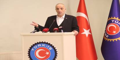 TÜRK-İŞ: Küresel Sumud Filosu’ndaki gönüllüler derhal serbest bırakılmalı
