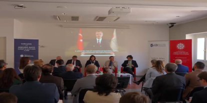Roma’da "Ankara NATO Zirvesi Ekseninde İttifakın Güney Kanadı" paneli düzenlendi