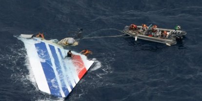 228 kişinin öldüğü uçak kazasında, Air France ve Airbus suçlu bulundu