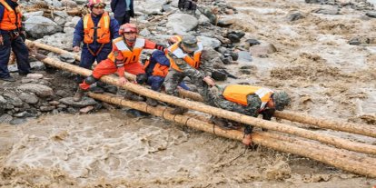 Çin'de sel felaketi: 3 ölü, 19 kayıp