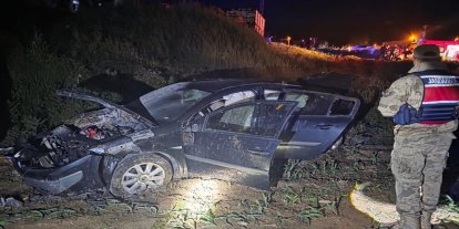 Batman'da şarampole yuvarlanan otomobilde 4 yaralı